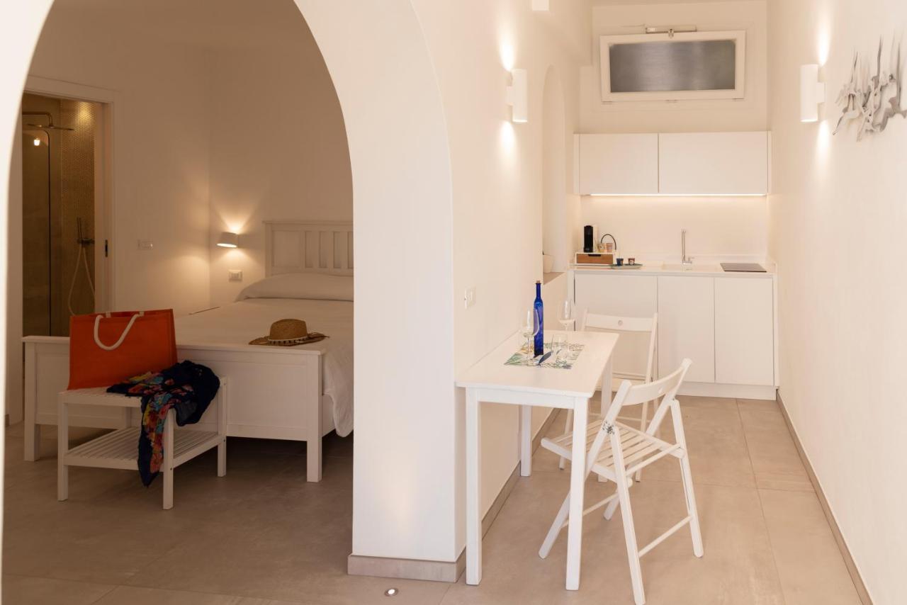Maridea - Les Suites Du Soleil Ponza Buitenkant foto