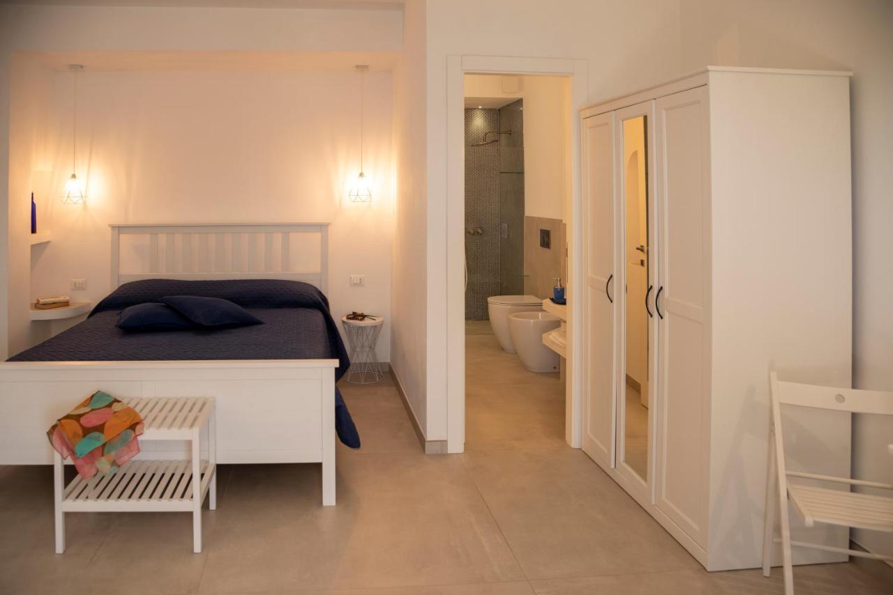 Maridea - Les Suites Du Soleil Ponza Buitenkant foto