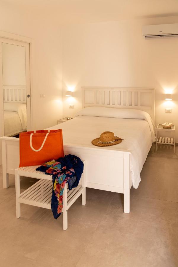 Maridea - Les Suites Du Soleil Ponza Buitenkant foto